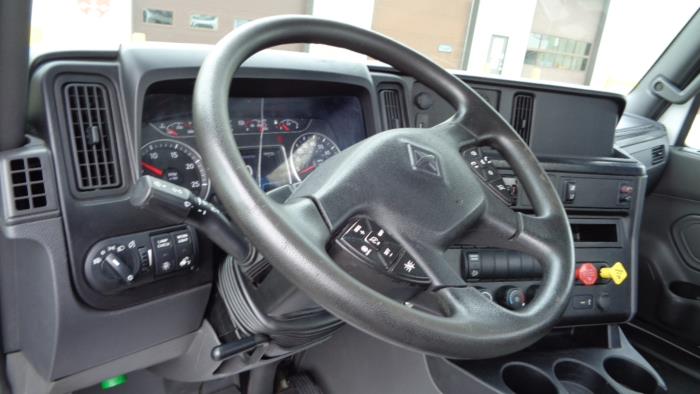 2020 International LT625-20