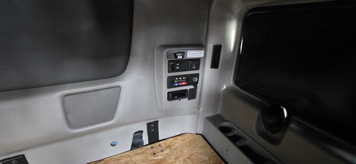 2022 International LT625-16