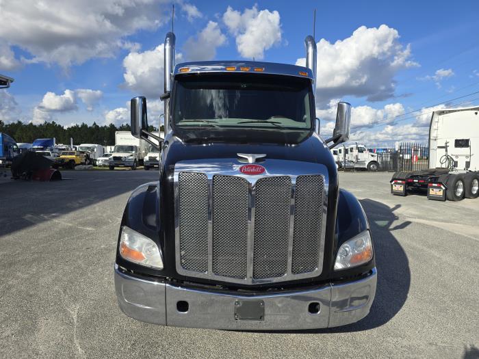 2020 Peterbilt 579-7