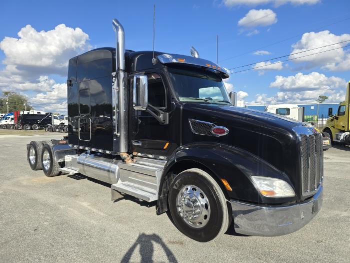 2020 Peterbilt 579-6