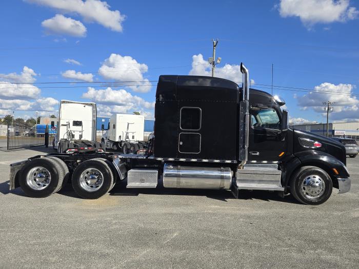 2020 Peterbilt 579-5