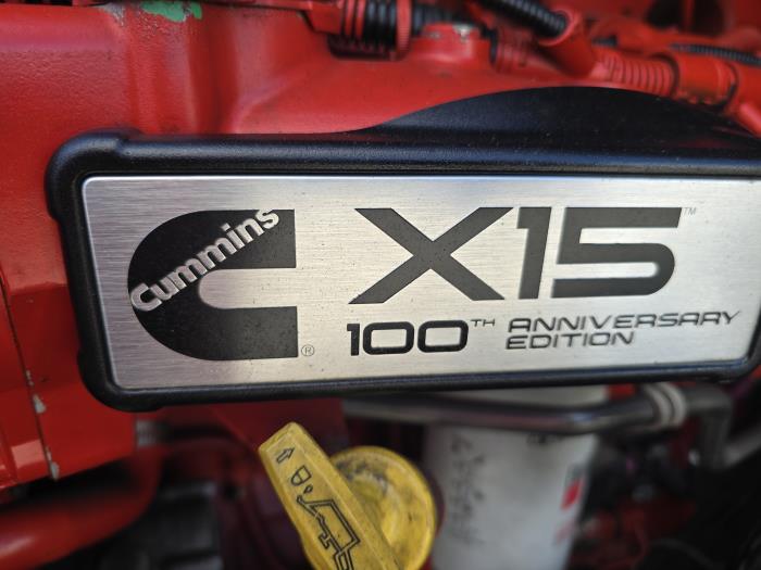 2020 Peterbilt 579-24