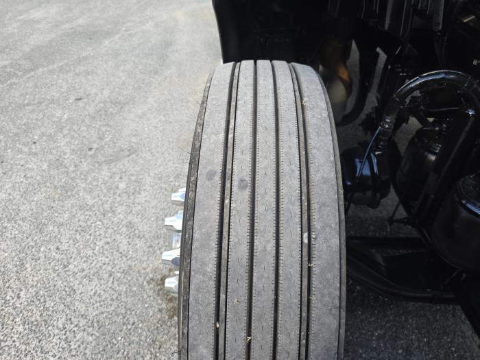 2020 Peterbilt 579-27