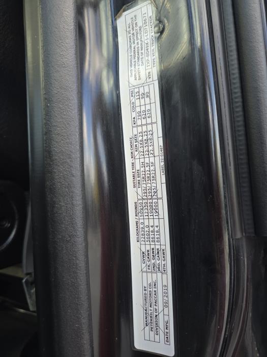 2020 Peterbilt 579-32