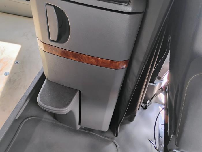 2022 International LT625-19