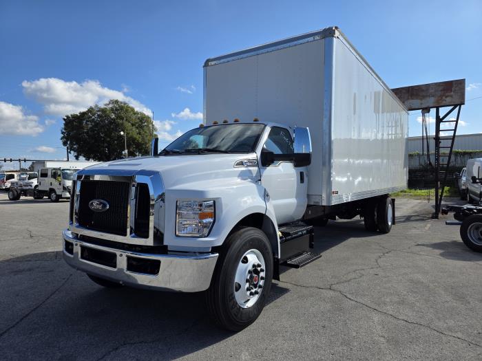 2026 Ford F-750-1
