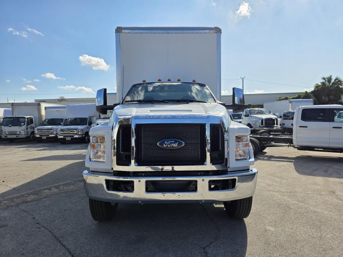 2026 Ford F-750-2