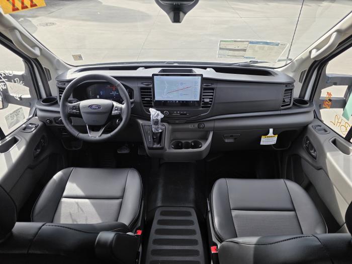 2026 Ford Transit-250-15