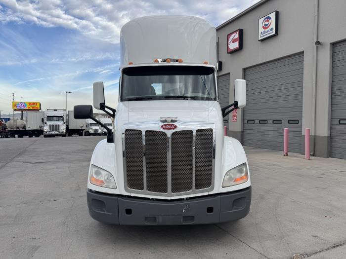 2020 Peterbilt 579-1