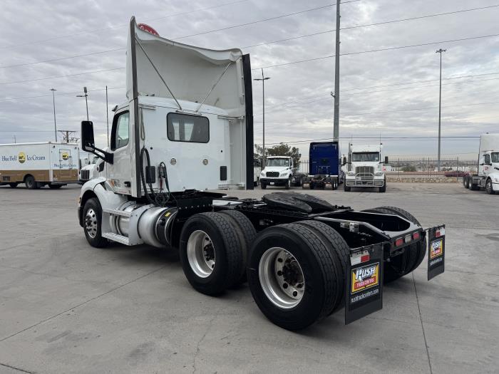 2020 Peterbilt 579-6