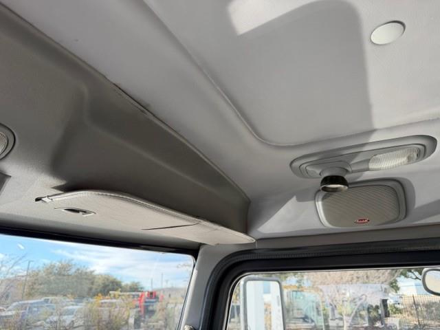 2020 Peterbilt 389-46