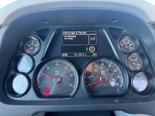 2020 Peterbilt 579-5