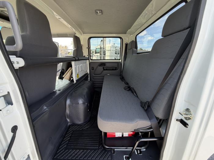 2026 Isuzu NPR-HD-13