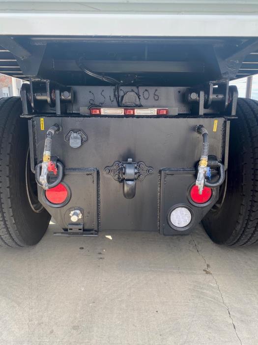 2026 Peterbilt 548-6