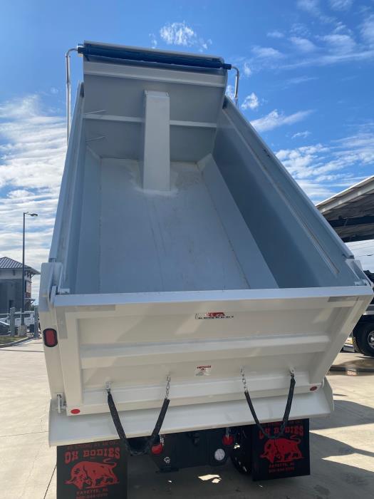 2026 Peterbilt 548-17