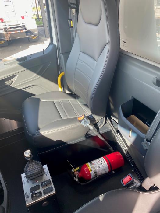 2026 Peterbilt 548-14