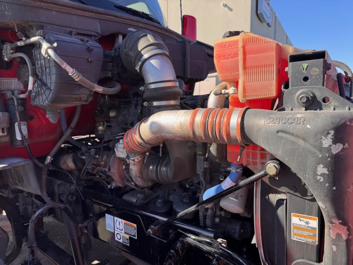 2020 Peterbilt 579-10