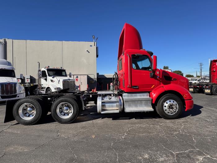 2020 Peterbilt 579-4