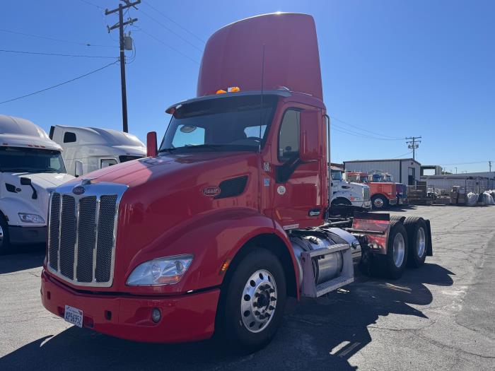 2020 Peterbilt 579-1
