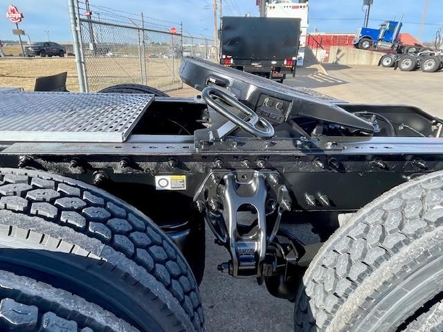 2022 Peterbilt 579-11