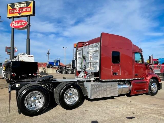 2022 Peterbilt 579-4