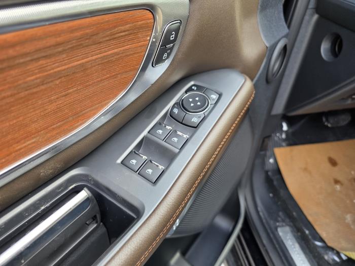 2026 Ford Expedition-14