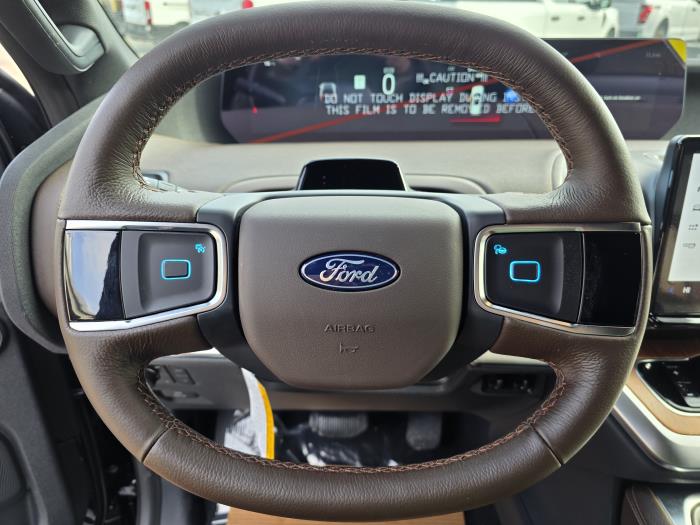 2026 Ford Expedition-16