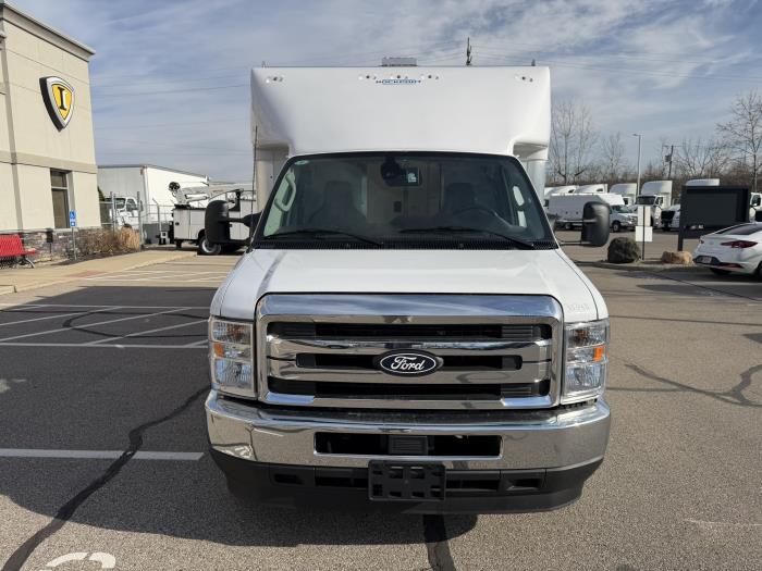 2026 Ford E-450-3