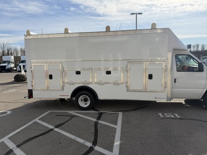2026 Ford E-450-5