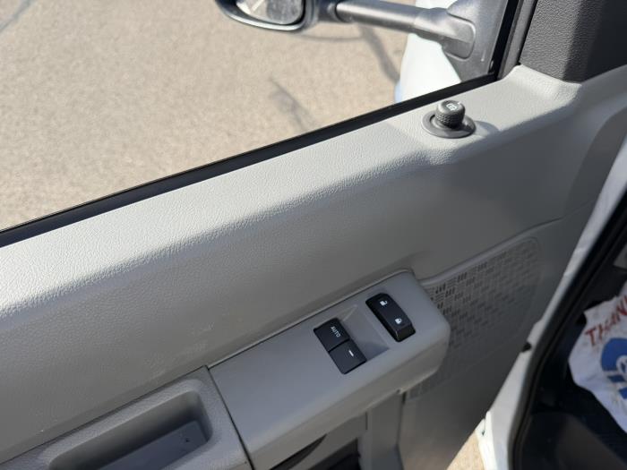 2026 Ford E-450-31