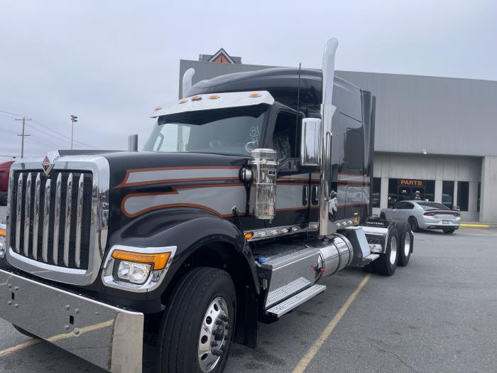 2026 International HX520-6