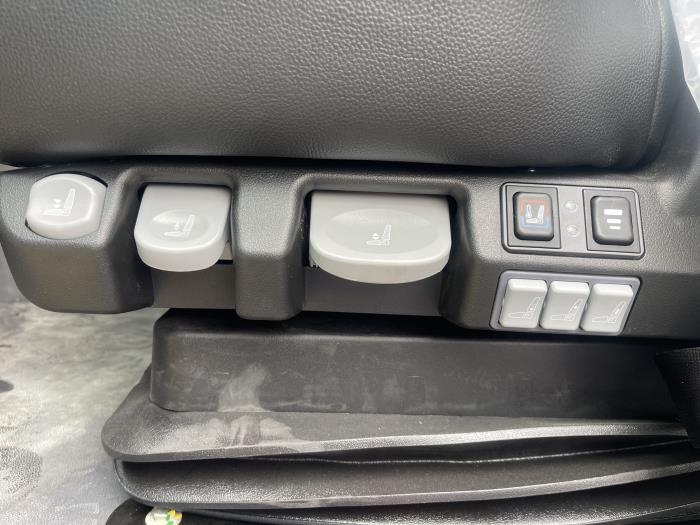 2026 International HX520-11