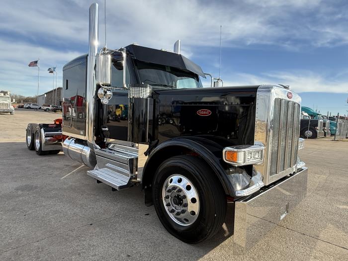 2026 Peterbilt 589-4