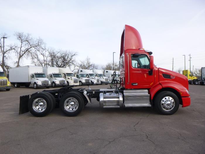 2020 Peterbilt 579-6