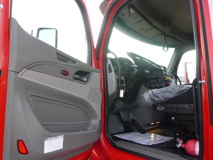 2020 Peterbilt 579-10