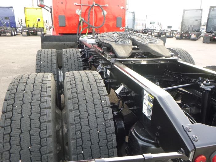2020 Peterbilt 579-20