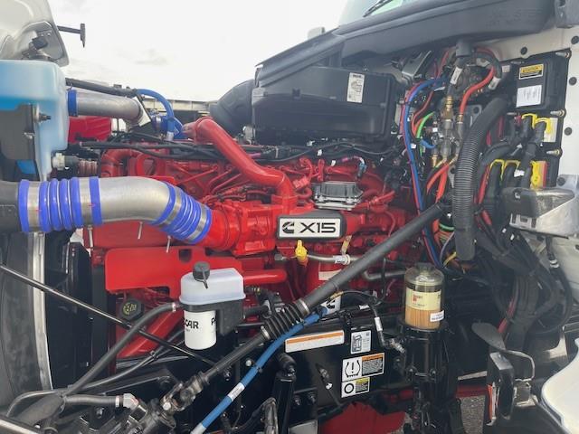 2026 Peterbilt 567-13