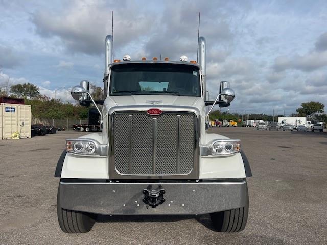 2026 Peterbilt 567-7