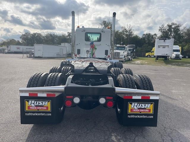 2026 Peterbilt 567-8