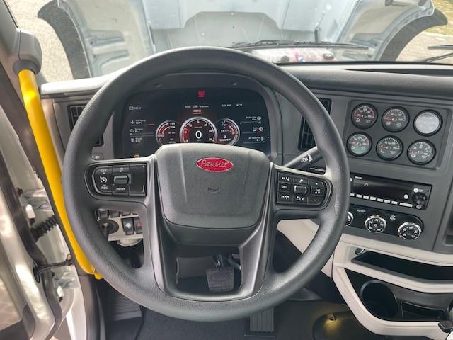 2026 Peterbilt 567-13
