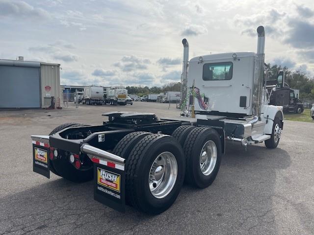 2026 Peterbilt 567-6