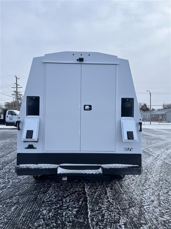 New 2025 Ford F-350 Regular Cab Cab Chassis for sale #1994228 - photo 21