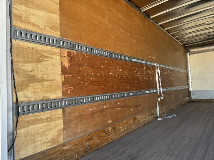 2020 Freightliner Business Class M2 106-24