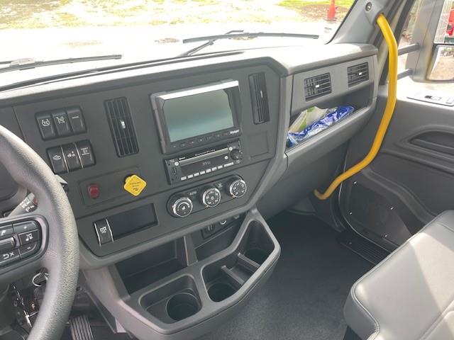 2025 Peterbilt 536-11