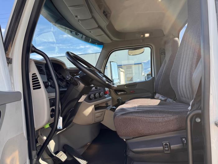 2018 Peterbilt 579-13