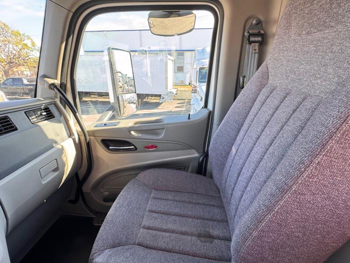 2018 Peterbilt 579-15