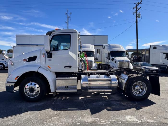 2018 Peterbilt 579-7