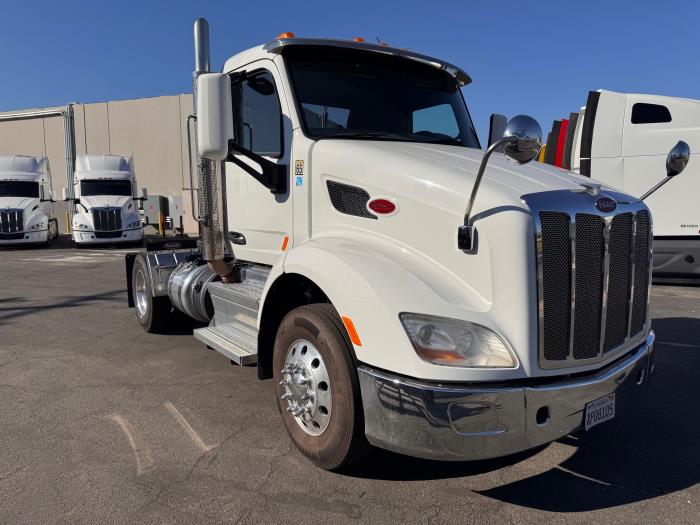 2018 Peterbilt 579-2