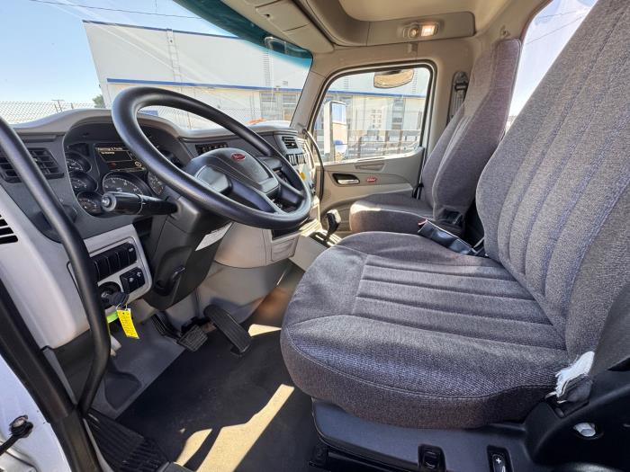2018 Peterbilt 579-10