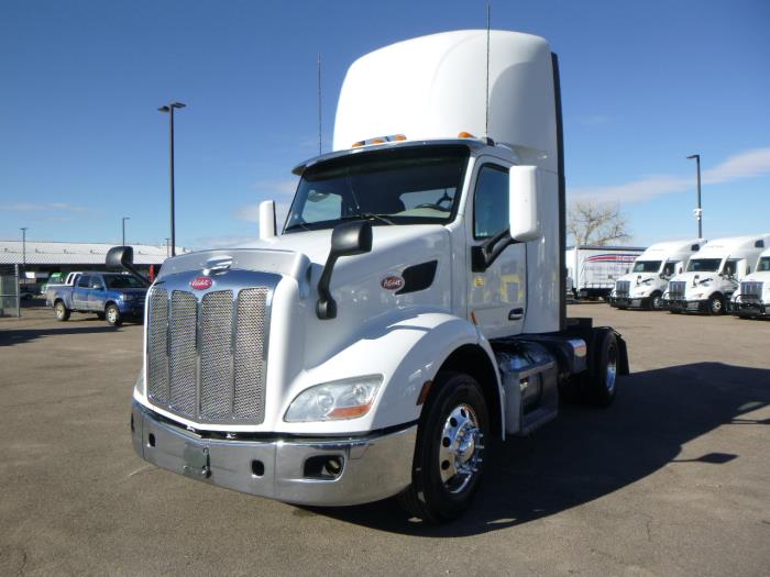 2019 Peterbilt 579-0